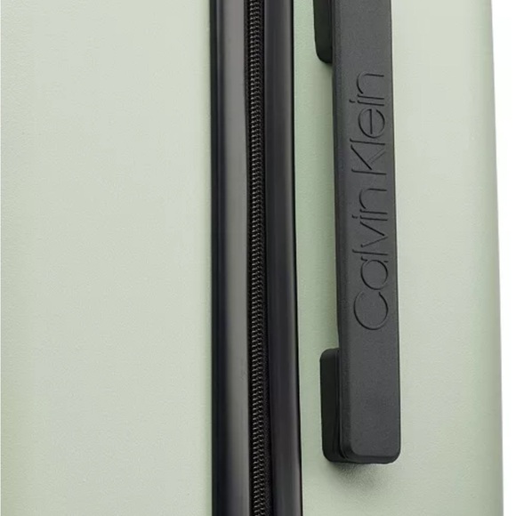 Calvin Klein Green Hardshell Spinner Suitcase - Picture 5 of 9